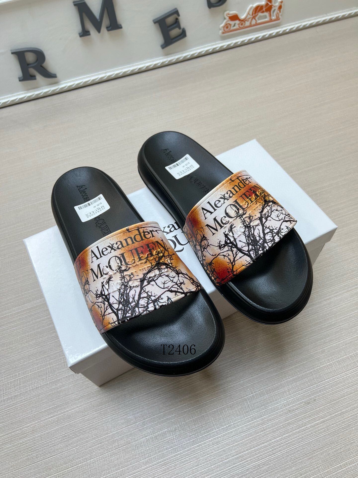 Alexander McQueen sz36-45 100